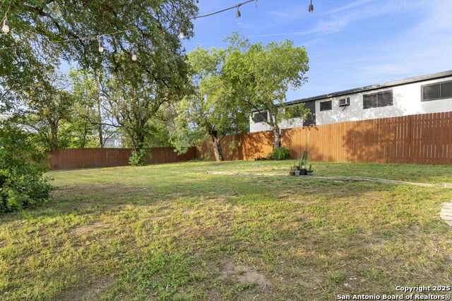 527 Eleanor Ave Property Photo 31