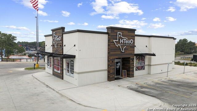 14423 W Nw Military Hwy Property Photo