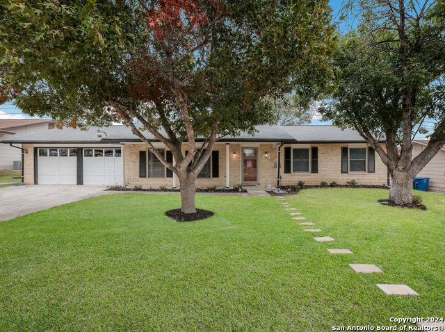 9723 Five Forks St Property Photo 1