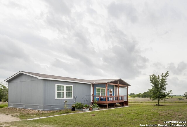 13650 Adkins Saint Hedwig Property Photo 1