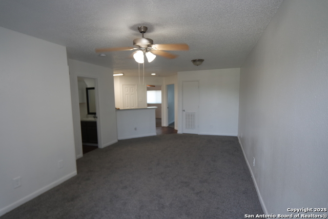 642 Gillette Blvd Property Photo 7