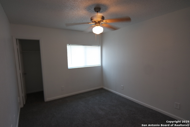 642 Gillette Blvd Property Photo 8