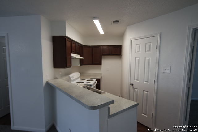 642 Gillette Blvd Property Photo 13