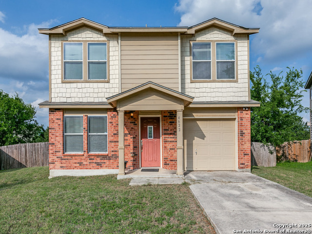 4622 Stallion Cove Property Photo 2