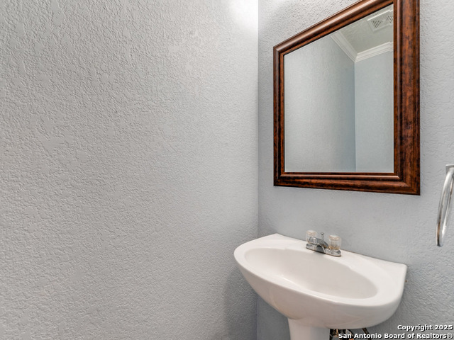 4622 Stallion Cove Property Photo 13