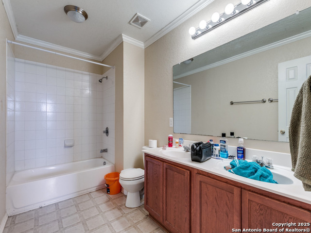 4622 Stallion Cove Property Photo 18