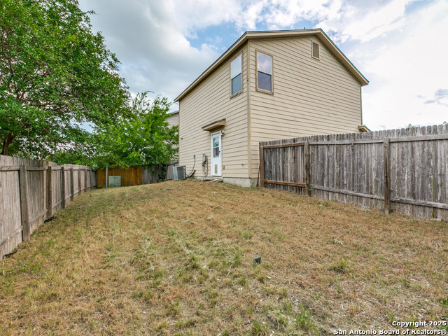 4622 Stallion Cove Property Photo 23
