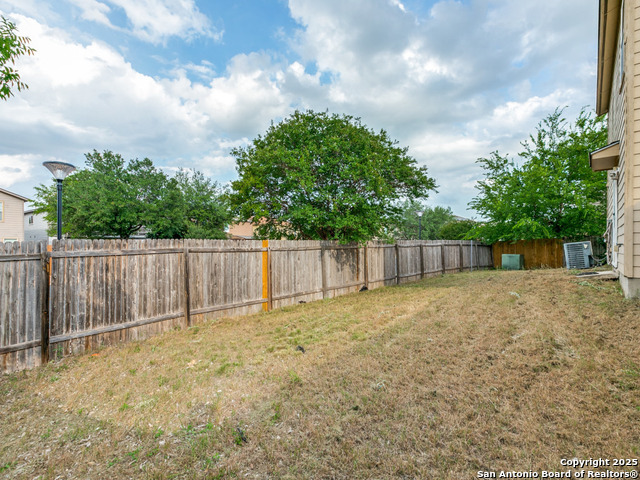 4622 Stallion Cove Property Photo 24