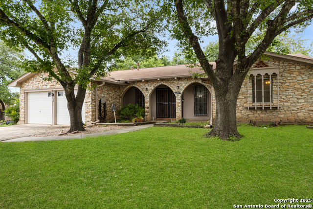 6207 Forest Circle Property Photo 1