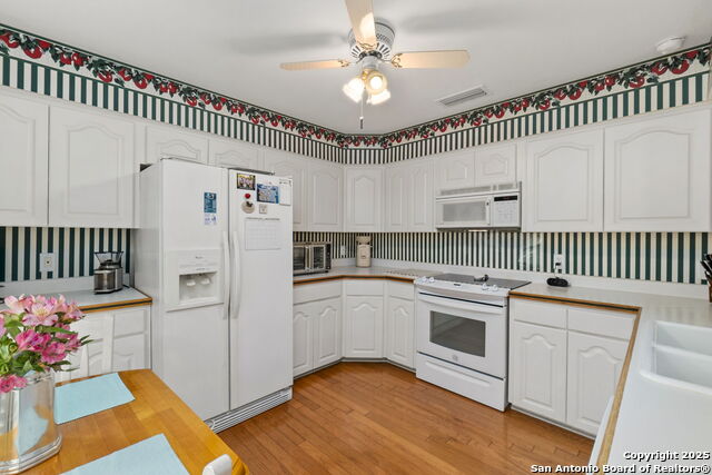 109 Country Club Property Photo 15