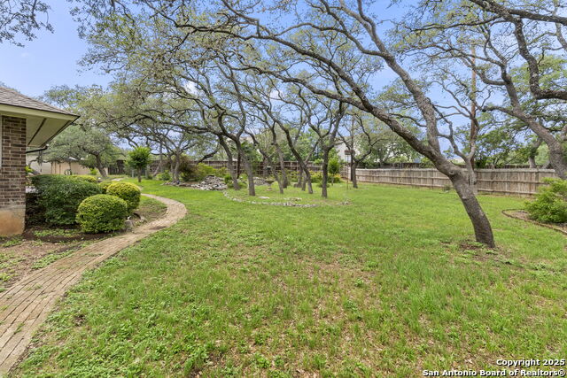 109 Country Club Property Photo 39