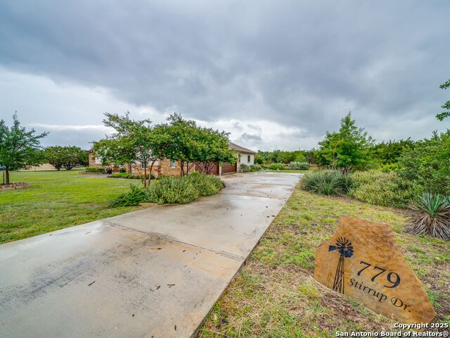 779 Stirrup Property Photo 45