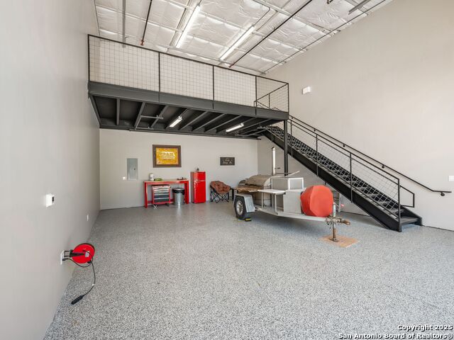 7231 Stonewall Property Photo 4