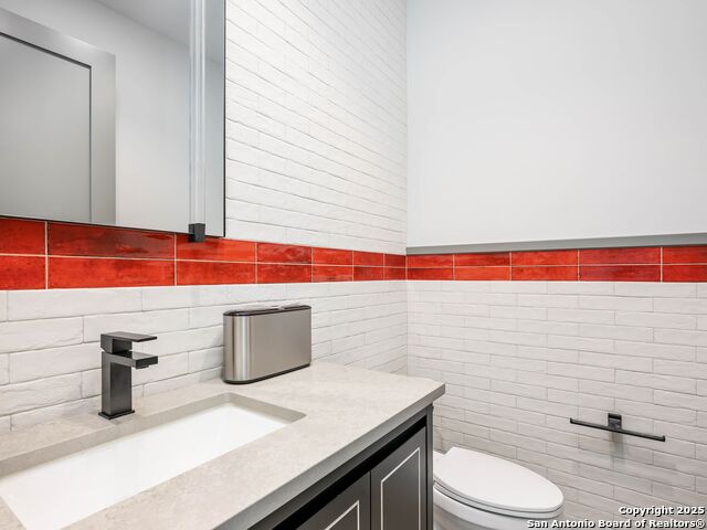 7231 Stonewall Property Photo 17