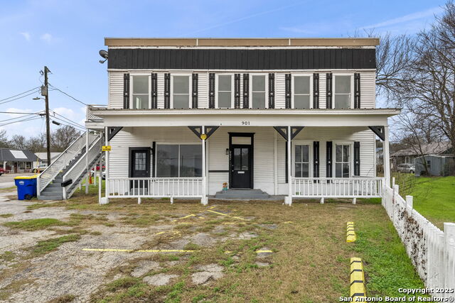 901 N St Joseph St Property Photo 1