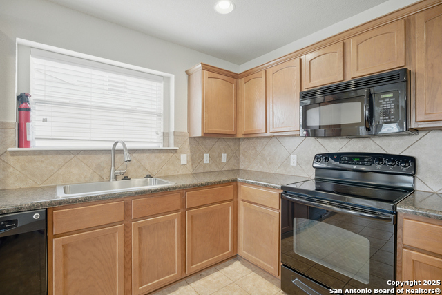 9606 Mediator Run Property Photo 11