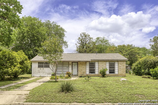 5807 Stonybrook Dr Property Photo 1
