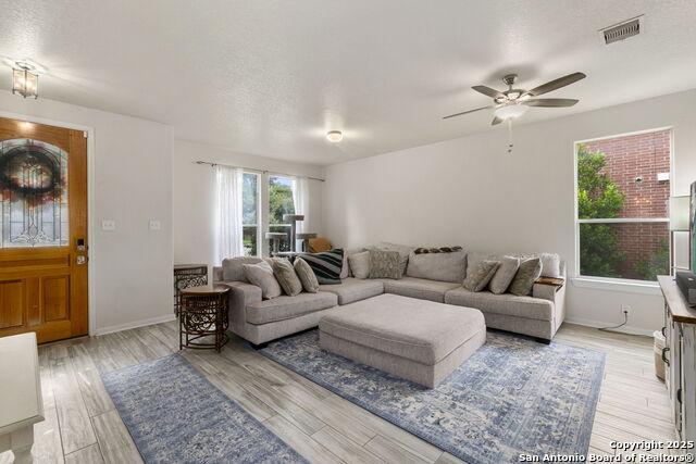25002 Cooper Vly Property Photo 6