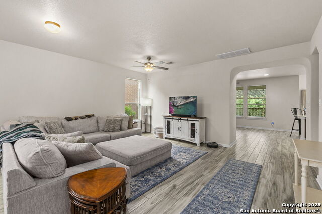 25002 Cooper Vly Property Photo 7