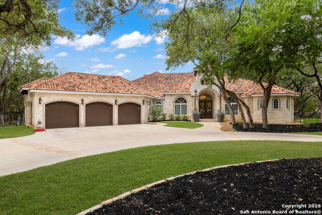 10211 Oak Forest Property Photo 1