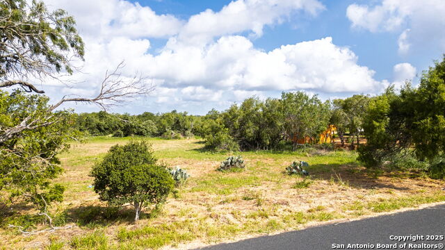 21133 Toudouze Rd. Property Photo 6