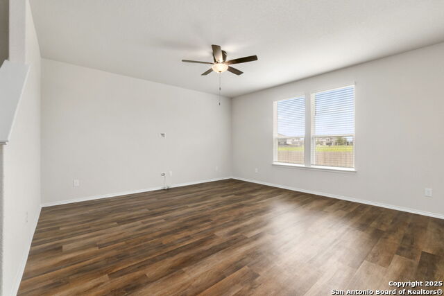 162 Hazy Glade Property Photo 5