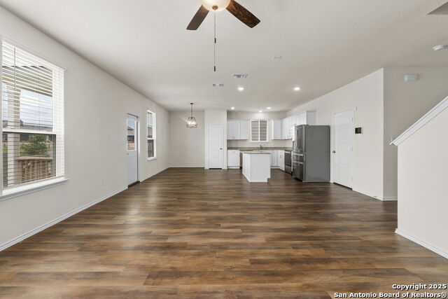 162 Hazy Glade Property Photo 7