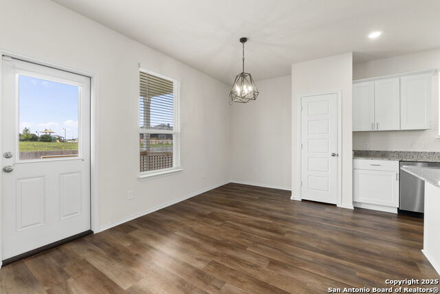 162 Hazy Glade Property Photo 17