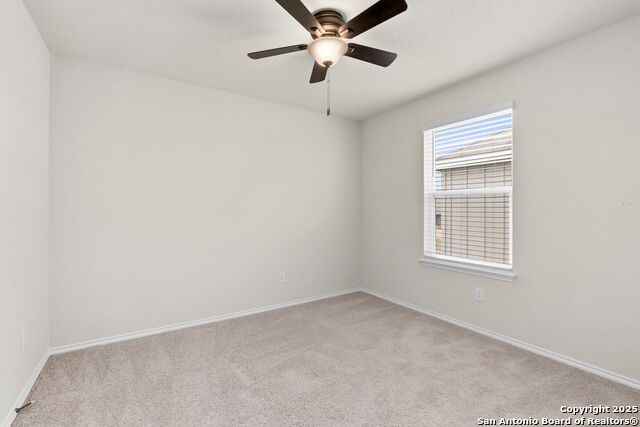 162 Hazy Glade Property Photo 32