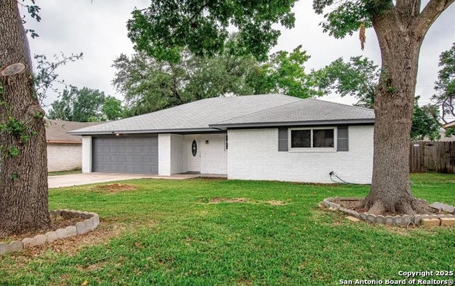 902 Concord Dr. Property Photo 1
