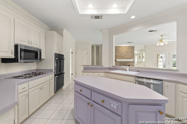 15618 Dawn Crest Property Photo 24