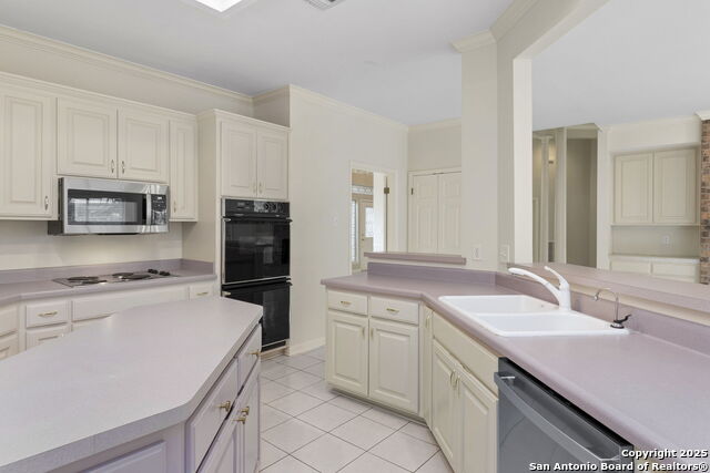 15618 Dawn Crest Property Photo 25