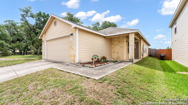 3714 Hideaway Green Property Photo 1