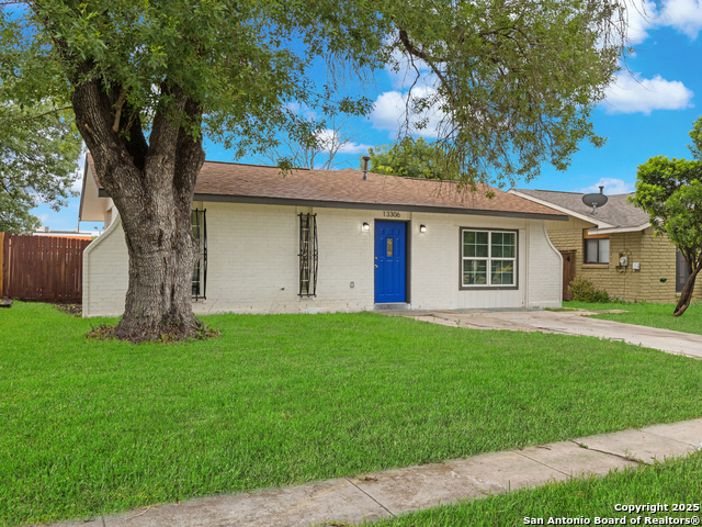 13306 Chesterton Property Photo 1