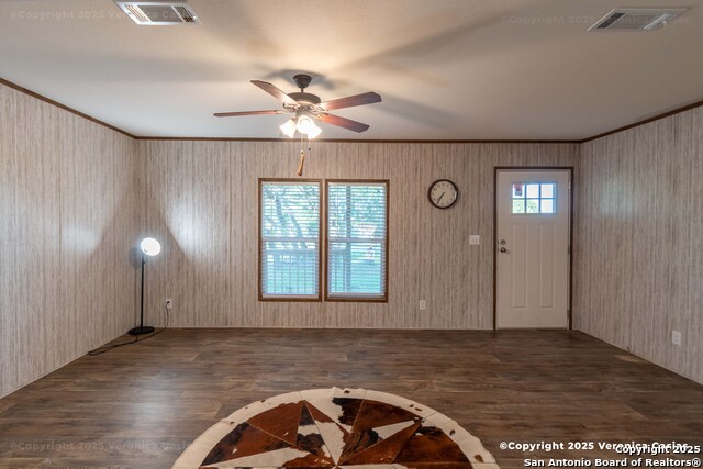 336 County Rd 6846 Property Photo 3