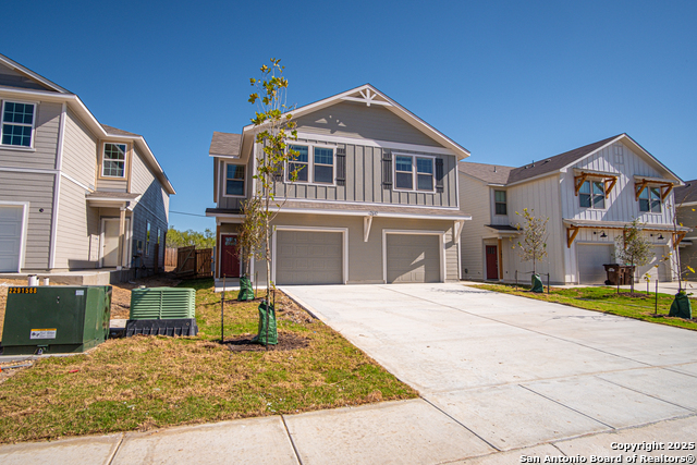 10215 Tulipwood Run Property Photo 2