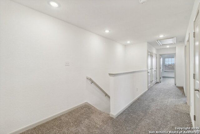 10215 Tulipwood Run Property Photo 28