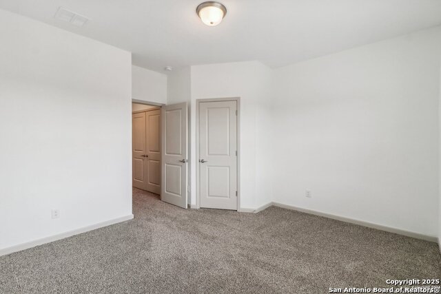 10215 Tulipwood Run Property Photo 34