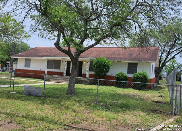 4934 Alma Dr