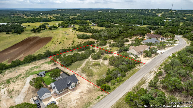 218 Lets Roll Property Photo 3
