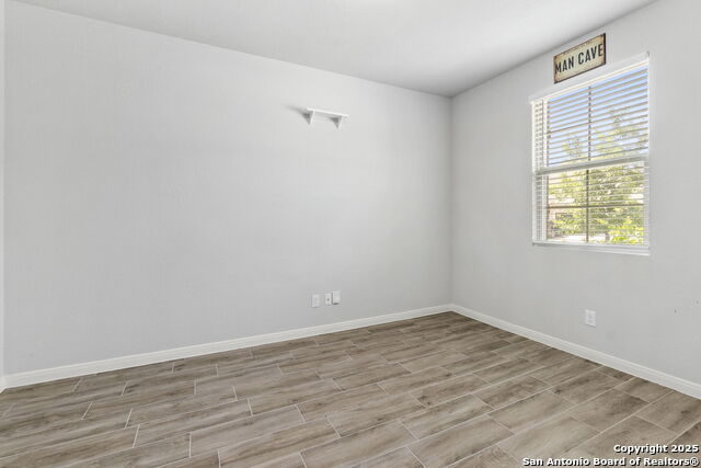 164 Antler Bend Property Photo 6