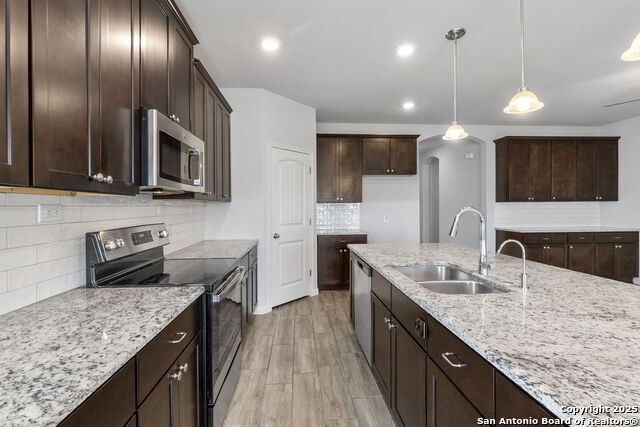 164 Antler Bend Property Photo 11