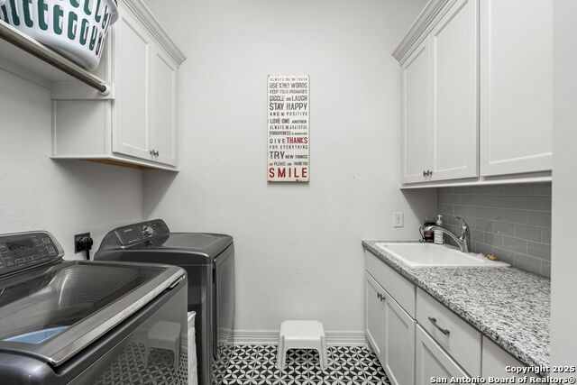 75 E Mariposa Parkway Property Photo 33