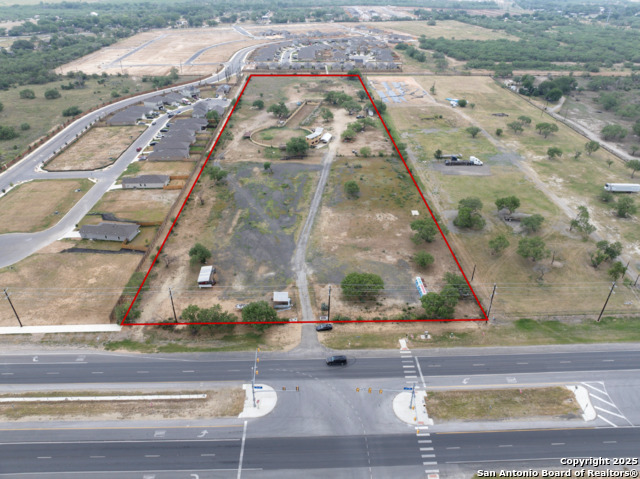 14524 S Us Hwy 281 Property Photo 2
