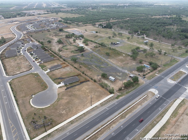 14524 S Us Hwy 281 Property Photo 6