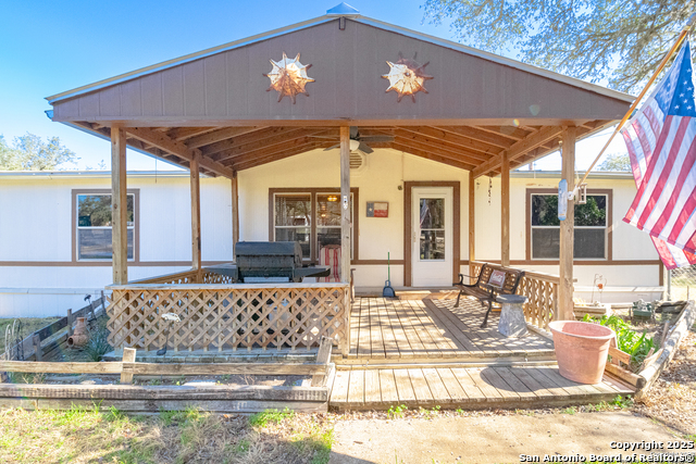 2121 Rolling River Property Photo 1