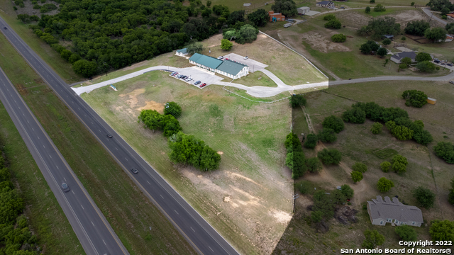 3586 Us Highway 181 N Property Photo 3