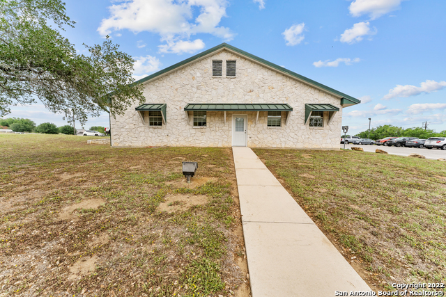 3586 Us Highway 181 N Property Photo 16
