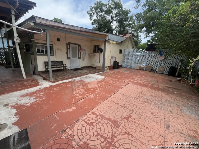 122 Tipton Property Photo 12