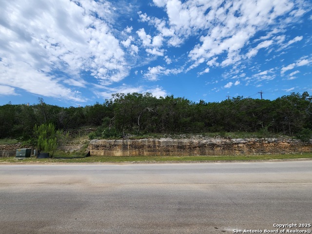 502 Winding Ravine Property Photo 1